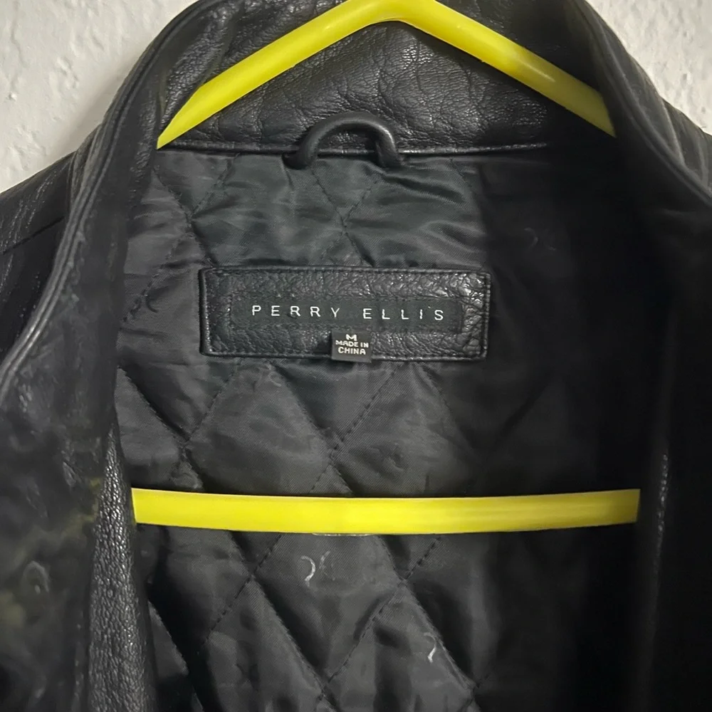 Perry Ellis mens leather jacket - Picture 2 of 5